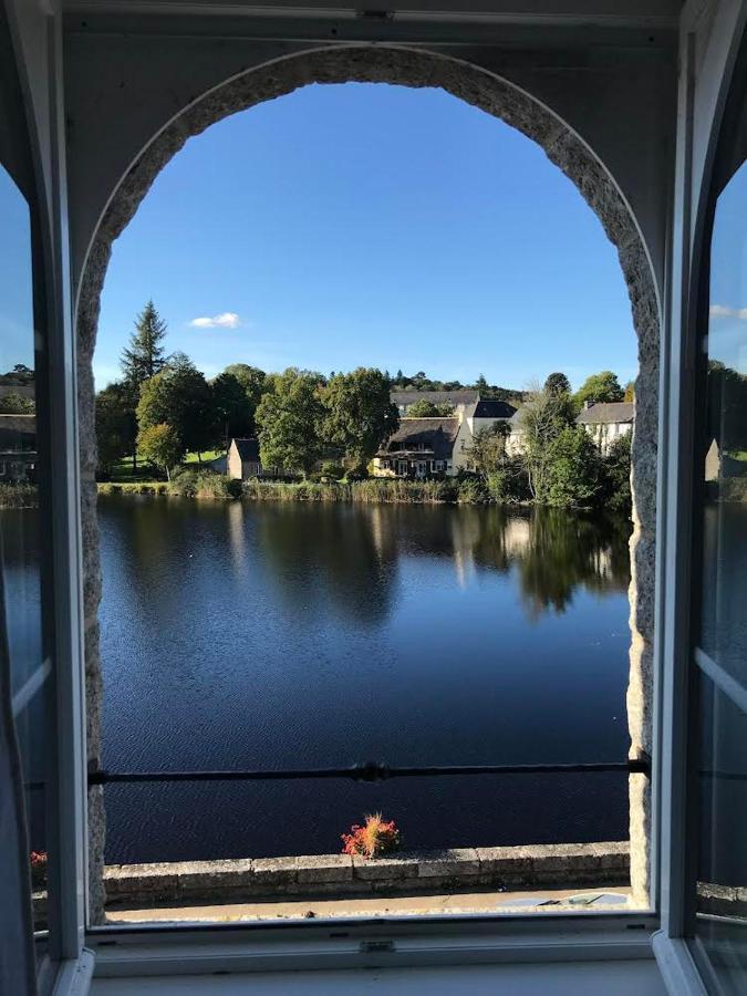 Vue Sur Le Lac Huelgoat Bagian luar foto